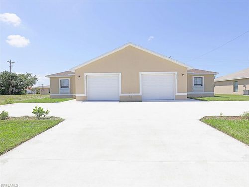 826 Gleason Pkwy, Cape Coral, FL, 33914-5208 | Card Image