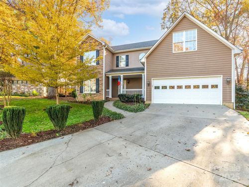 8 Amelia Ct, Arden, NC, 28704-9345 | Card Image