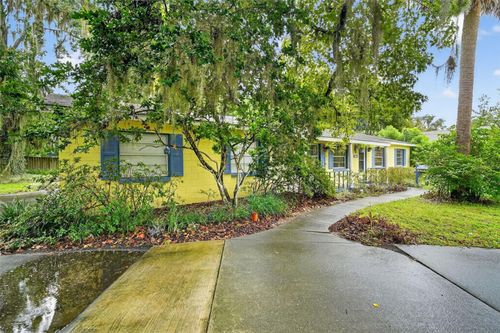 605 E Orange St, MOUNT DORA, FL, 32757-6043 | Card Image