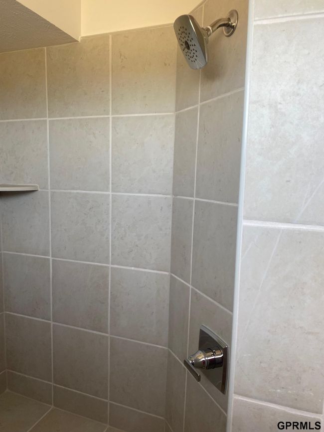 5413 N 190 Th St, House other with 4 bedrooms, 3 bathrooms and 3 parking in Elkhorn NE | Image 16