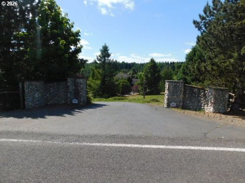 8389 Konaway Loop, Salem, OR, 97306 | Card Image