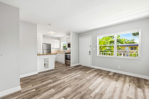 317-5162 Ne 6th Ave, Oakland Park, FL, 33334-3387 | Card Image