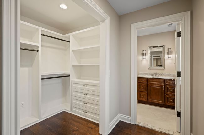 5820 Lakeview Ave, House other with 4 bedrooms, 8 bathrooms and null parking in Orchard Lake MI | Image 50