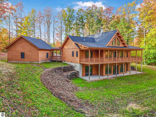 2609 Big Sky Rd, Kingsley, MI, 49649-9808 | Card Image