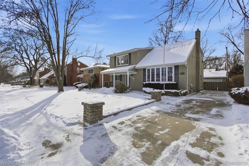 3019 Clawson Ave, Royal Oak, MI, 48073-3096 | Card Image