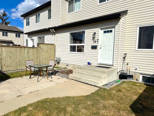 58 - 31 Alford Avenue, Home with 3 bedrooms, 2 bathrooms and 1 parking in Red Deer AB | Image 2