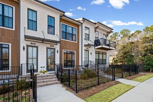 223 Downing Dr, Alpharetta, GA, 30022-5872 | Card Image