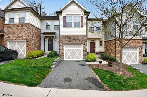 104 Albert Ct, Randolph, NJ, 07869-4190 | Card Image