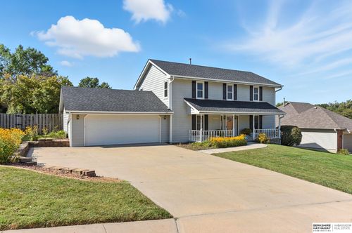 13441 Burdette St, Omaha, NE, 68164-4017 | Card Image