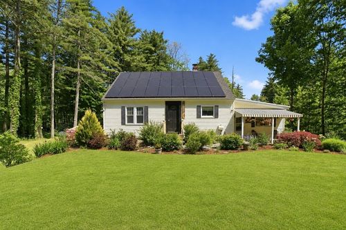 193 Page St, Lunenburg, MA, 01462-2121 | Card Image