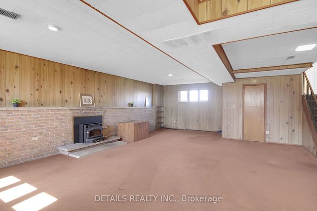 6186 Malakoff Rd, House other with 3 bedrooms, 2 bathrooms and 8 parking in Ottawa ON | Image 33