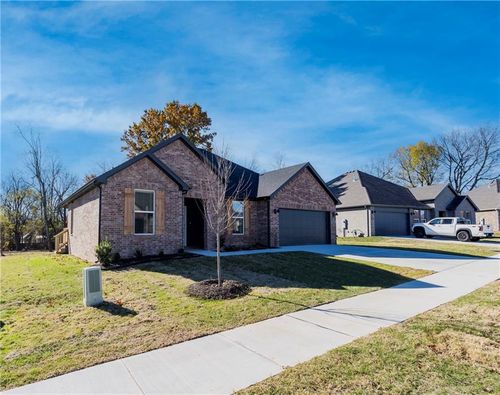 300 N Yona Ln, Farmington, AR, 72730 | Card Image
