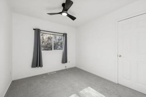 317 Midway Dr, Valparaiso, IN, 46385 | Card Image