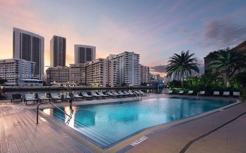 r1708-2602 E Hallandale Beach Blvd, Hallandale Beach, FL, 33009-4819 | Card Image
