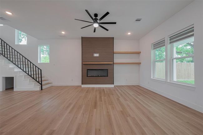 2532 Wall St, House other with 3 bedrooms, 3 bathrooms and 2 parking in Houston TX | Image 5