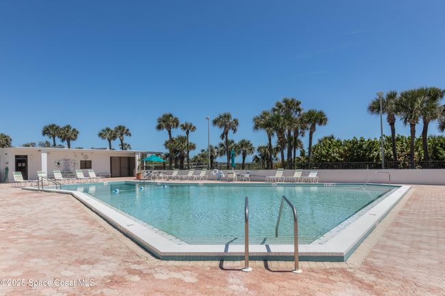 Heated pool | Image 36