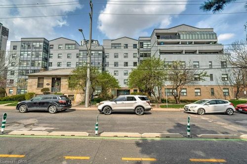 207-175 Hunter St E, Hamilton, ON, L8N4E7 | Card Image