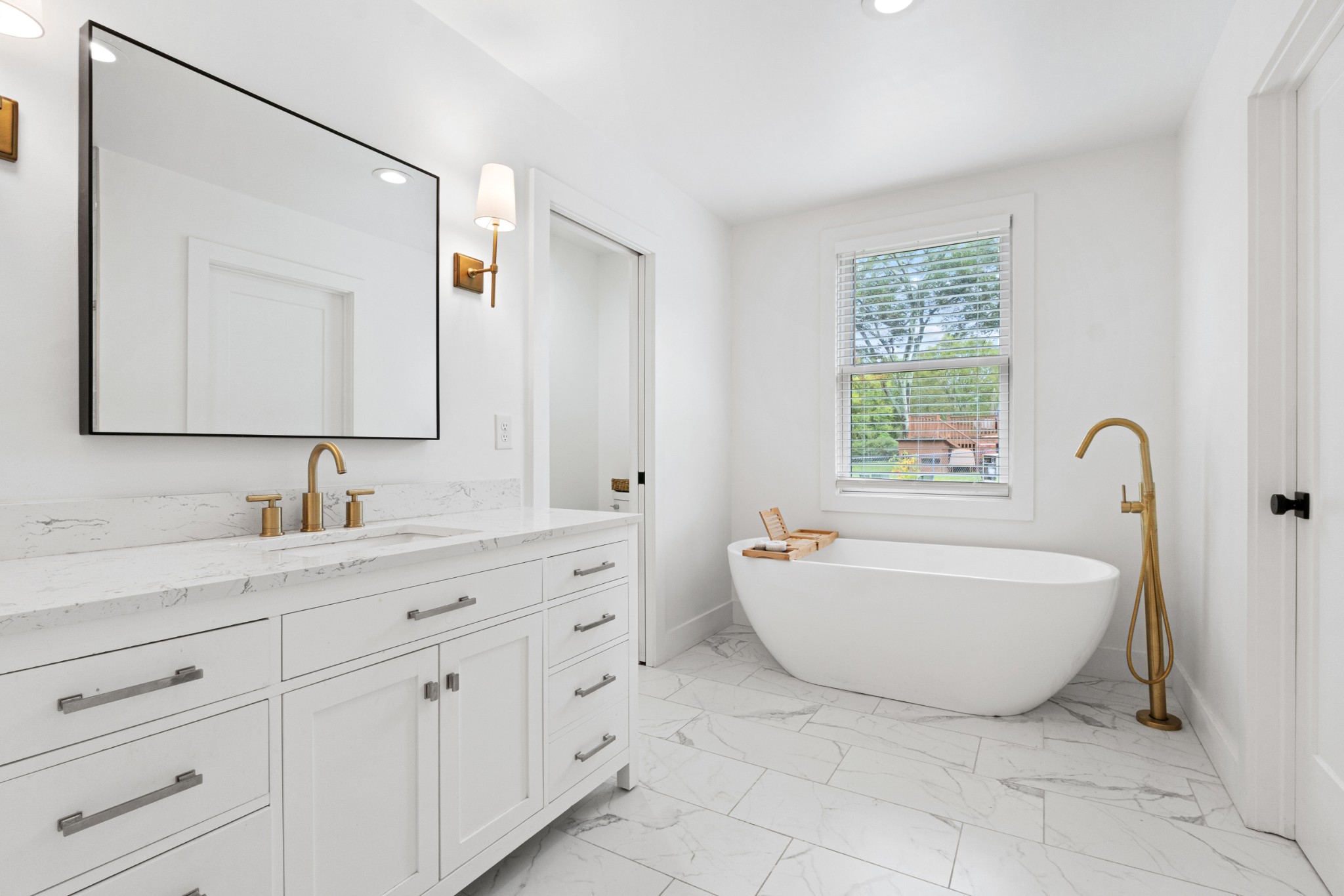 Howse Ave, Madison, TN 37115