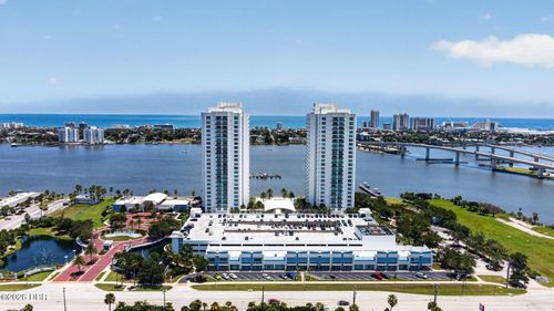 231 Riverside Dr, HOLLY HILL, FL, 32117-4962 | Card Image