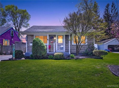 761 Lee Ave, North Tonawanda, NY, 14120-3406 | Card Image