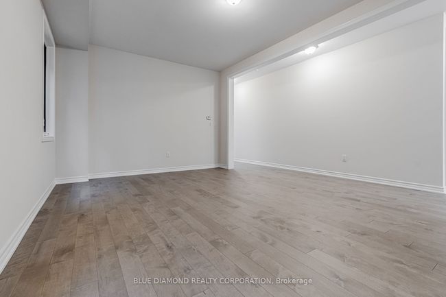 1463 Wellwood Terr, House other with 4 bedrooms, 5 bathrooms and 2 parking in Milton ON | Image 14