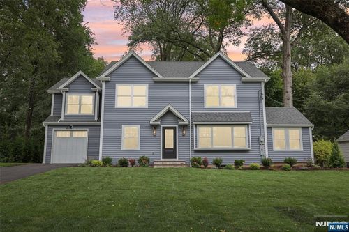 153 Glen Ave, Glen Rock, NJ, 07452-2214 | Card Image