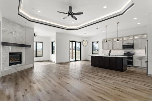 11-353 Ridge View Dr, Milton, WI, 53563-9522 | Card Image