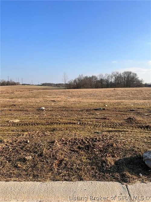 8133 Farming Way, Charlestown, IN, 47111-7804 | Card Image