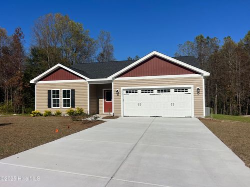 133 Dallas Dr, Beulaville, NC, 28518-8851 | Card Image