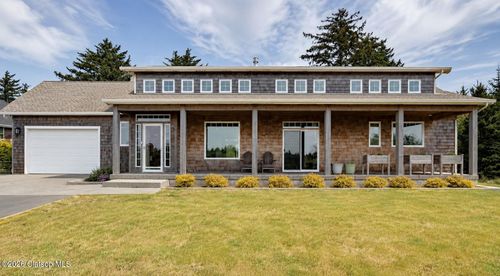 33032 Pacific Bellevue Ln, Warrenton, OR, 97146-1009 | Card Image