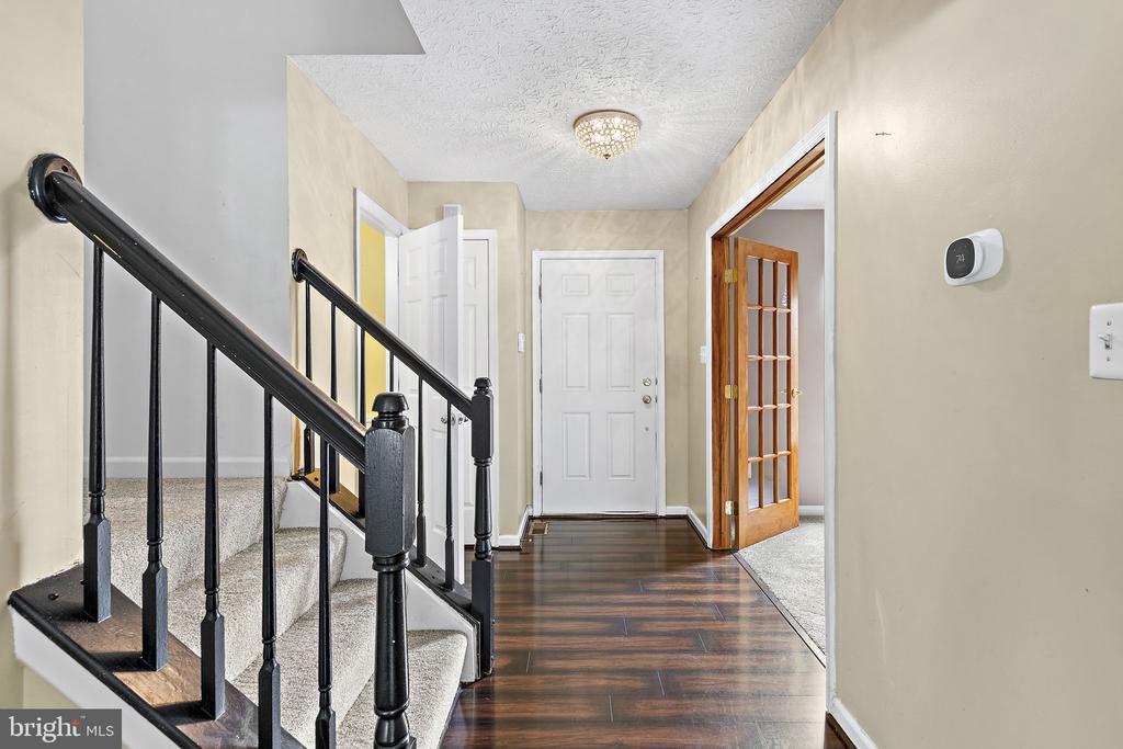 Residential in EDGEWOOD 2