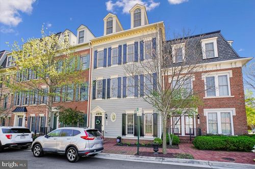 1874 Carpenter Rd, ALEXANDRIA, VA, 22314-6244 | Card Image