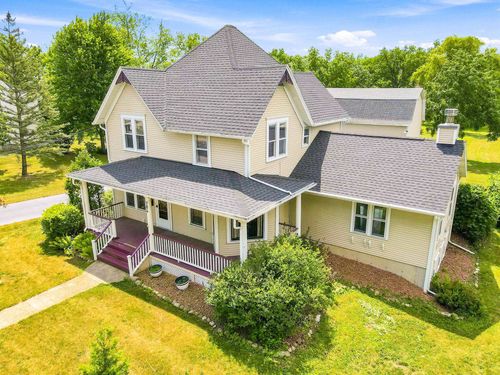 704 E Sherman Avenue, Fort Atkinson, WI, 53538 | Card Image