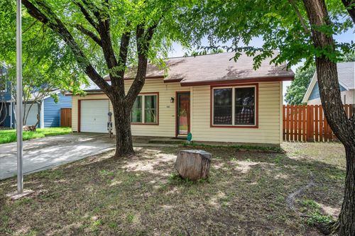 5405 Four Winds Dr, Arlington, TX, 76018-1853 | Card Image