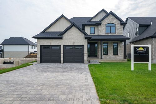 138 Harvest Lane, Thames Centre, ON, N0L1G3 | Card Image