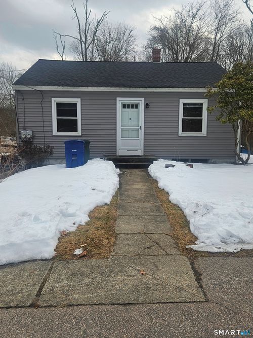 51 Pequot Trl, Pawcatuck, CT, 06379-1435 | Card Image