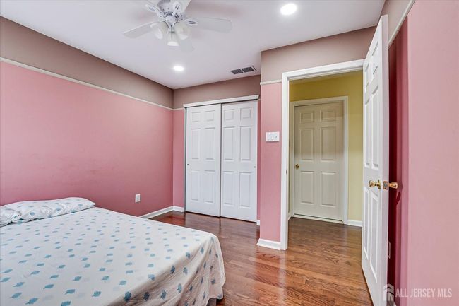 37 Keswick Rd, House other with 5 bedrooms, 3 bathrooms and null parking in East Windsor NJ | Image 32