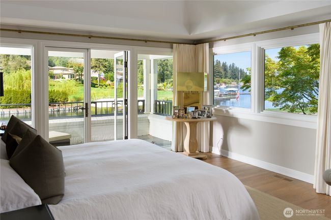 8580 Hunts Point Ln, House other with 5 bedrooms, 6 bathrooms and 3 parking in Hunts Point WA | Image 23