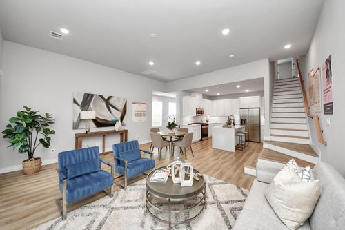 5811 Francis Oak Pl, Houston, TX, 77091-2731 | Card Image