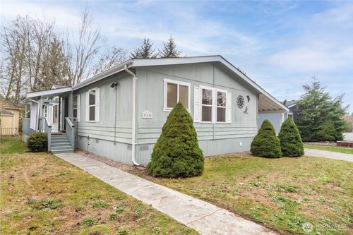 970 Ne Saturn Ln, Bremerton, WA, 98311-2499 | Card Image