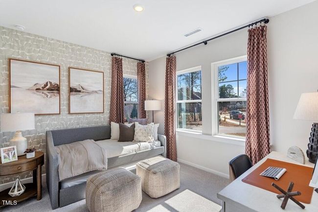 Greystone - Guest Room | Image 14