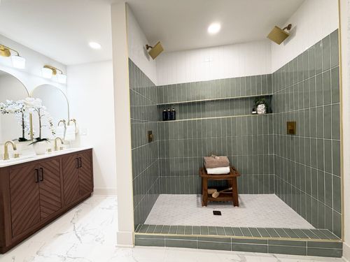 448 Walton Ferry Rd, Hendersonville, TN, 37075-4127 | Card Image