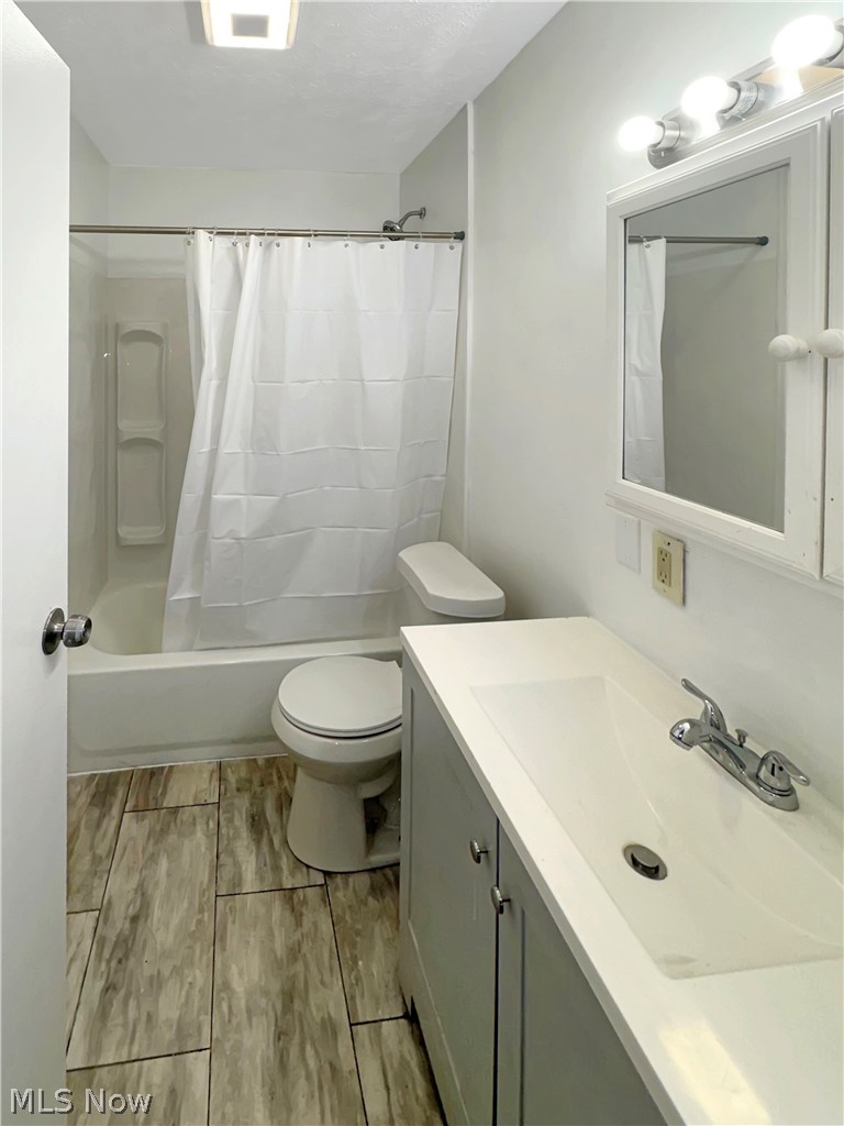 Residential in Akron 5