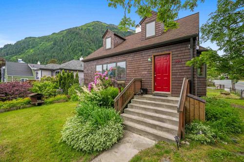 921 D Street, Juneau, AK, 99801 | Card Image