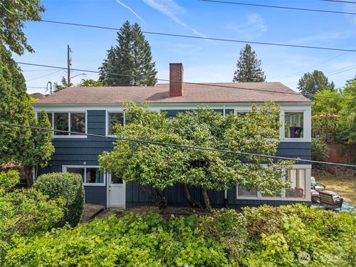 9628 5th Ave Ne, Seattle, WA, 98115-2156 | Card Image
