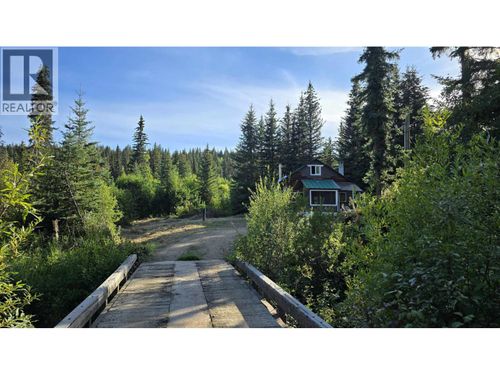 3250 Wilcox Rd, Forest Grove, BC, V0K1M0 | Card Image