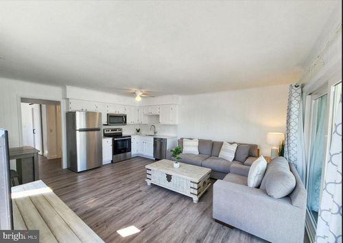 201-11 91st St, OCEAN CITY, MD, 21842-2716 | Card Image