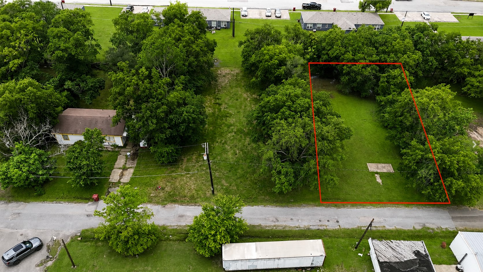 Land in Bonham 4