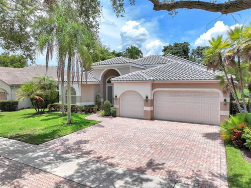 2623 Oakbrook Dr, Weston, FL, 33332-3411 | Card Image
