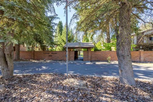 12515 N Fairwood Dr, Spokane, WA, 99218-2976 | Card Image